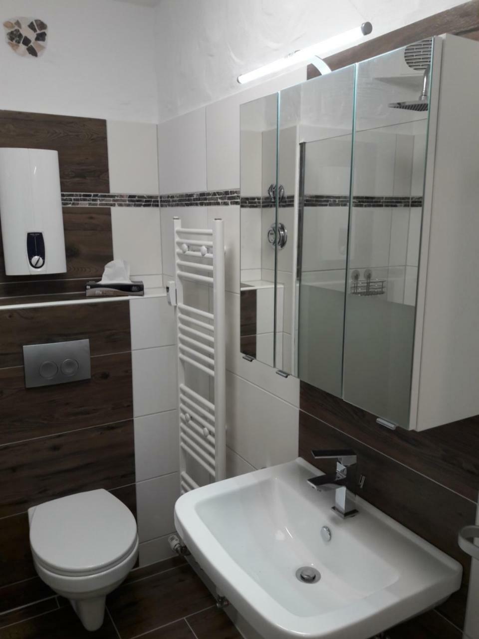 Ferienwohnung Mittendrin ヴィンターベルク エクステリア 写真
